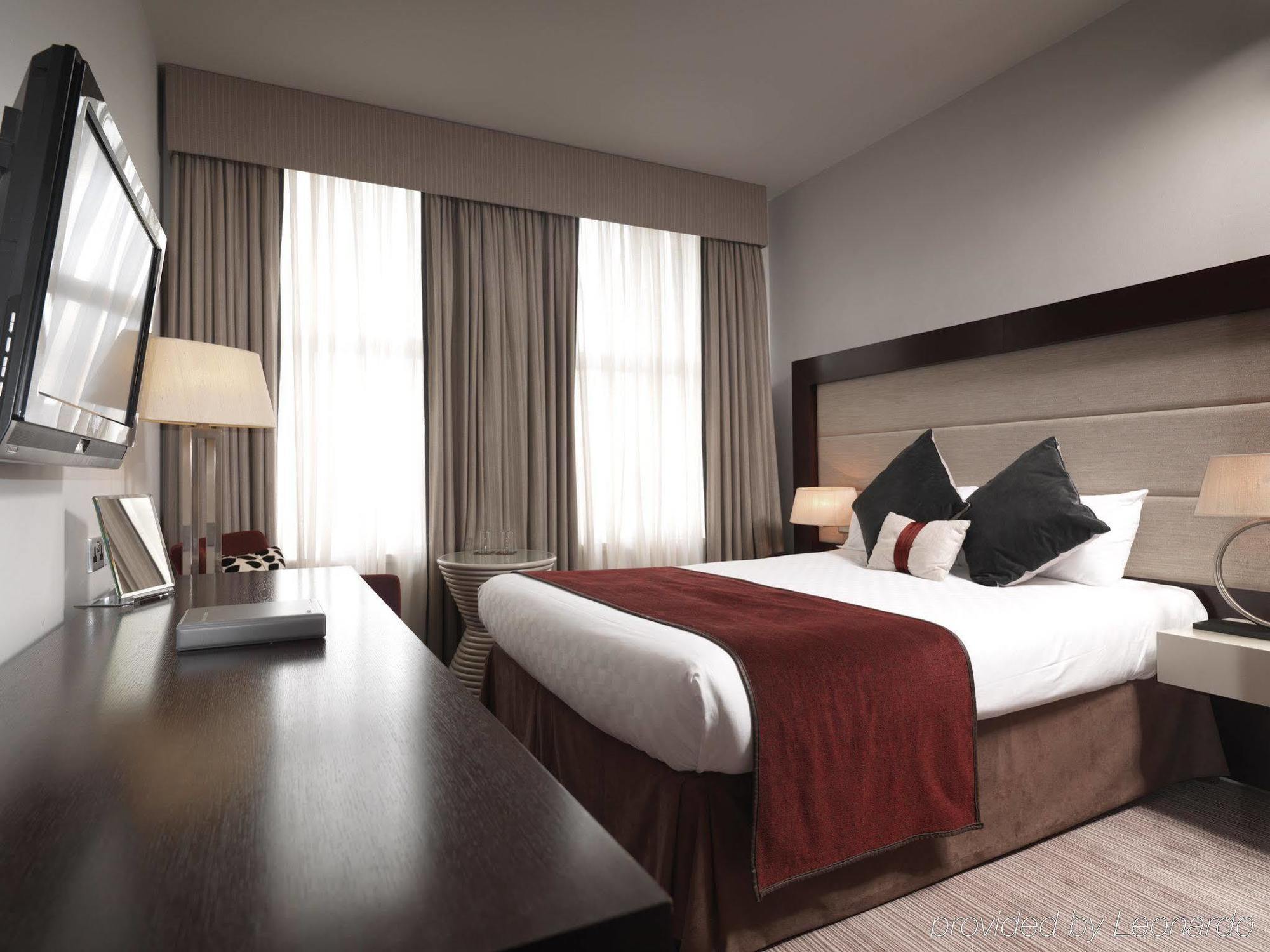 Leonardo Hotel Кардифф Номер фото